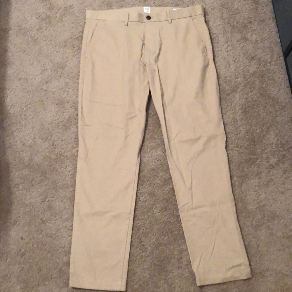 Gap Original Khakis Slim Fit